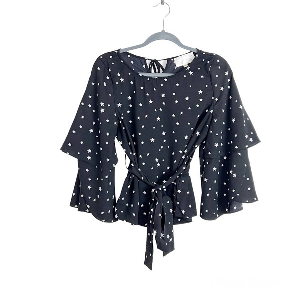 J.O.A. Star Print Popover Exaggerated Sleeve Top Medium